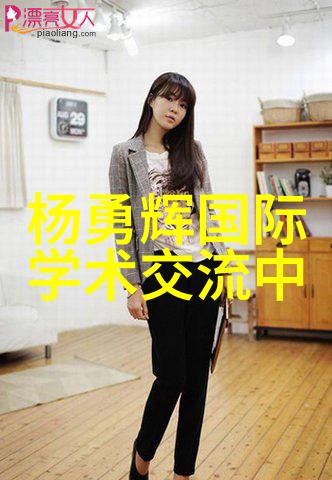 客厅背景墙软装设计创意满满的视觉享受