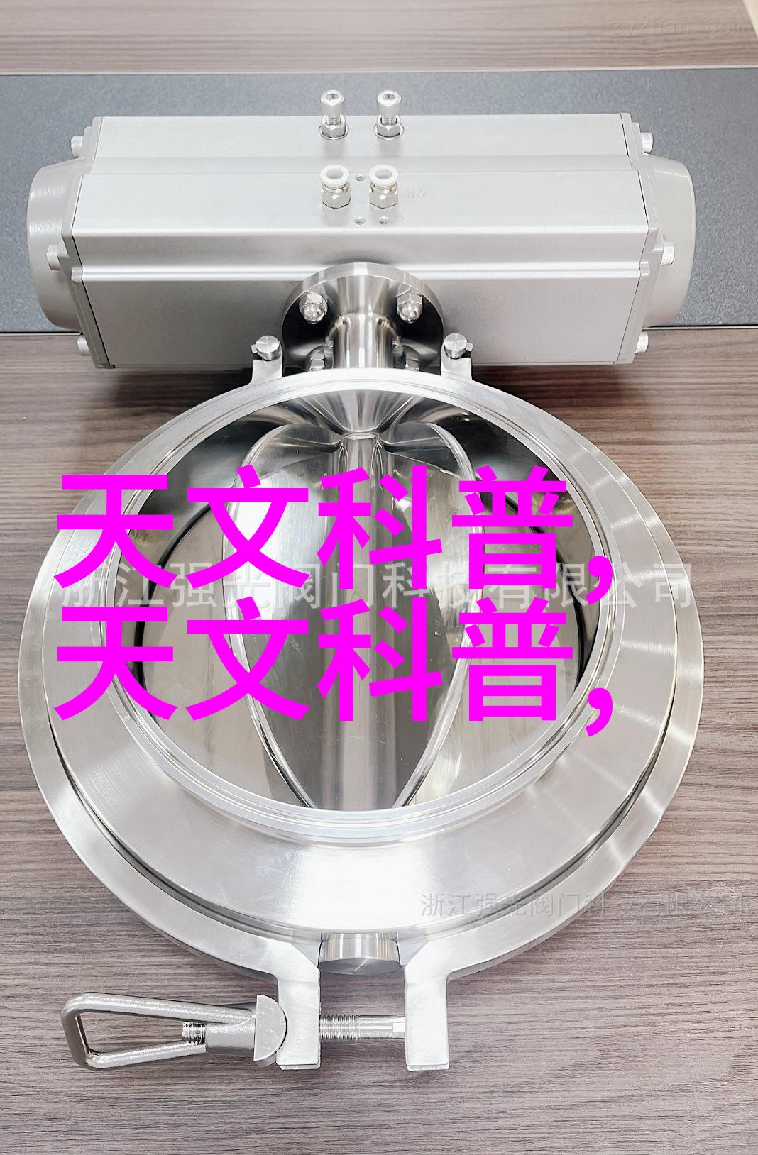 独白我在空旷的城市角落里找到了自己的声音