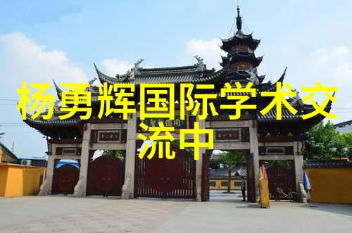 我来告诉你芯片小能手它是怎么让你的手机和电脑更快的