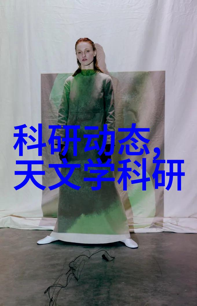 三人轮流调教一位宝贝女孩的秘密生活