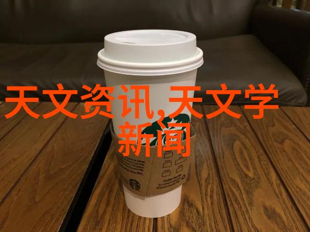 小草莓的亲吻一段不经意间的夏日故事